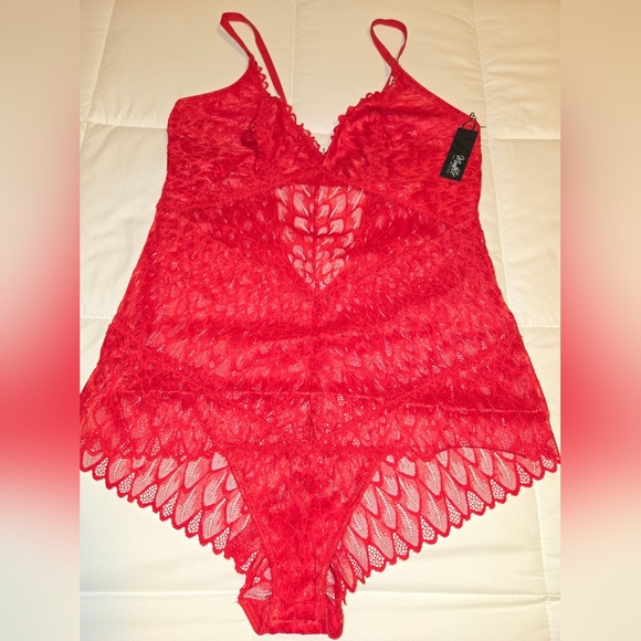 Montelle Sweet Red Lace Bodysuit Size Large NWT - Picture 3 of 10